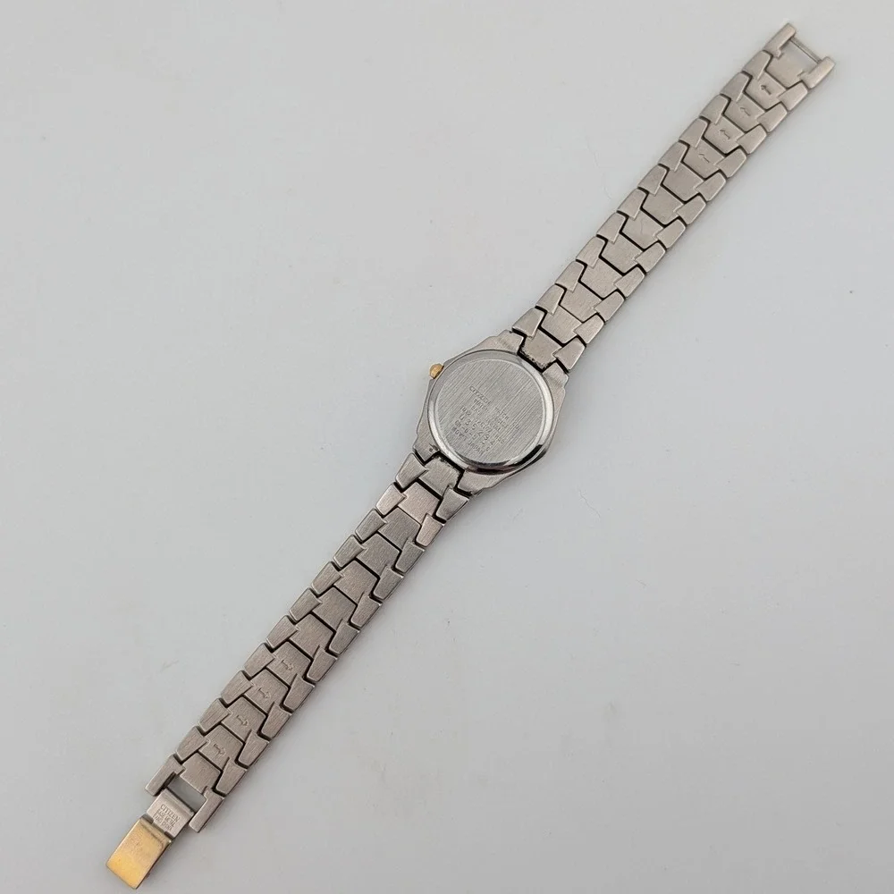 Citizen 1012-S76167 Women's Two Tone Quartz Watch Roman Numerals 26mm 7